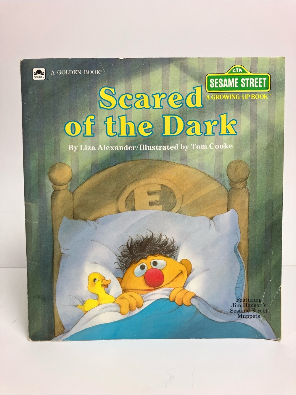Vintage Sesame Street Scared of the Dark 1997 Children's Book 90s
